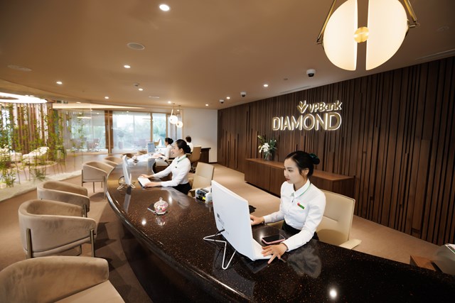 Khẳng định chuẩn mực ng&#226;n h&#224;ng ưu ti&#234;n, VPBank Diamond tiếp tục chinh phục giải thưởng quốc tế - Ảnh 1