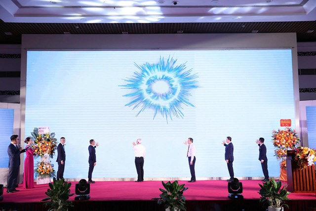 Kỷ niệm 40 năm ng&#224;y B&#225;o Ph&#225;p luật Việt Nam ph&#225;t h&#224;nh số đầu ti&#234;n v&#224; ra mắt t&#242;a soạn hội tụ - Ảnh 2