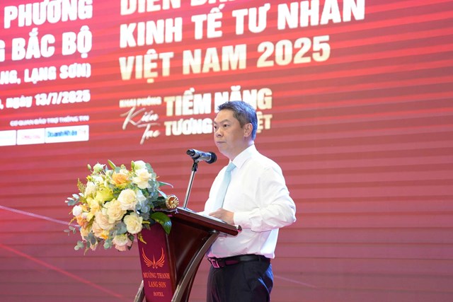 &Ocirc;ng Đo&agrave;n Thanh Sơn, Ph&oacute; Chủ tịch UBND tỉnh Lạng Sơn ph&aacute;t biểu - Ảnh: VGP/HT
