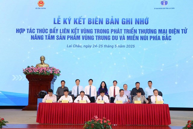 Hội nghị Liên kết vùng tại Lai Châu là một phần trong chuỗi sự kiện nhằm thúc đẩy hợp tác giữa các địa phương, góp phần phát triển thương mại điện tử và mở rộng thị trường tiêu thụ hàng hóa qua các kênh phân phối hiện đại