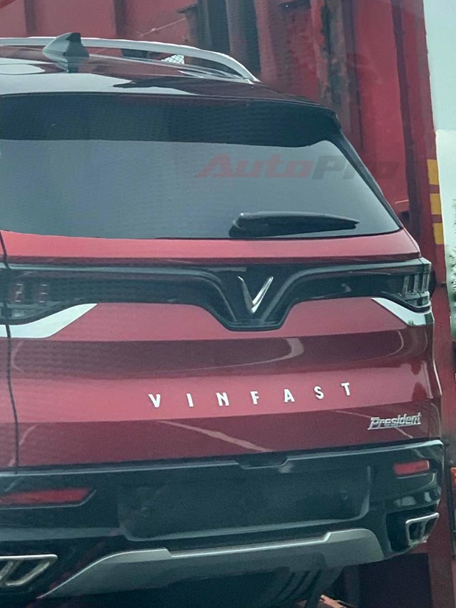 VinFast &#250;p mở mẫu xe ‘Chủ tịch’ sắp ra mắt tại Việt Nam: C&#243; thể d&#249;ng động cơ V8 mạnh hơn Cadillac Escalade - Ảnh 2