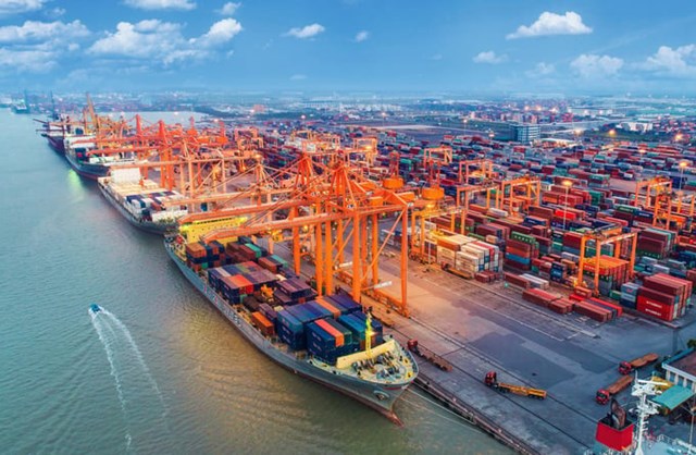 Ph&aacute;t huy vai tr&ograve; chủ đạo của kinh tế nh&agrave; nước c&ograve;n l&agrave; yếu tố quyết định trong qu&aacute; tr&igrave;nh ph&aacute;t triển đất nước một c&aacute;ch tự chủ, s&aacute;ng tạo v&agrave; bền vững hơn trong giai đoạn tới