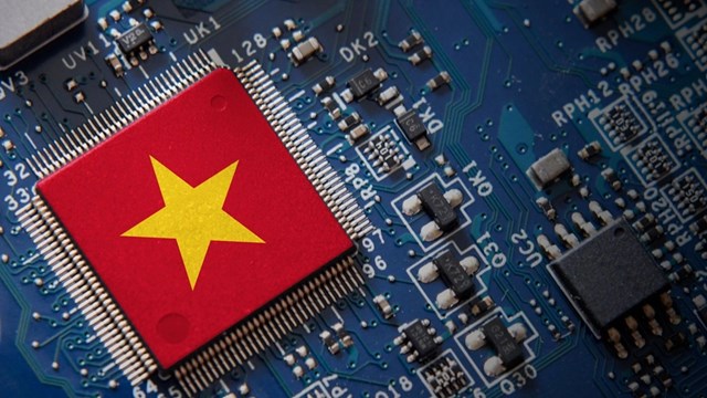 Vai tr&ograve; chủ đạo của kinh tế nh&agrave; nước phải thể hiện ở khả năng mở đường, kiến tạo v&agrave; dẫn dắt ph&aacute;t triển, đặc biệt trong c&aacute;c lĩnh vực: C&ocirc;ng nghệ l&otilde;i, dữ liệu lớn v&agrave; AI...
