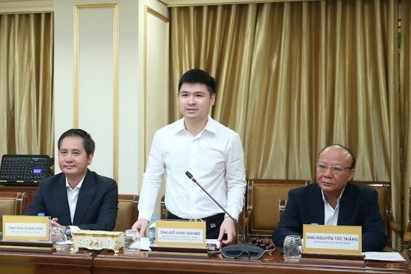 &Ocirc;ng Đỗ Vinh Quang &ndash; Ph&oacute; Chủ tịch HĐQT Tập đo&agrave;n T&amp;T Group ph&aacute;t biểu trong lễ vinh danh.&nbsp; &nbsp;