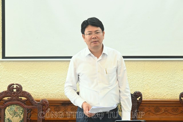 Thứ trưởng Nguyễn Thanh Tịnh ph&aacute;t biểu kết luận buổi l&agrave;m việc &nbsp;
