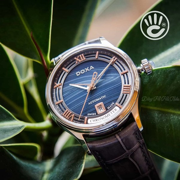 Chiếc đồng hồ 100 triệu Doxa GrandeMetre Blue Planet D198SAG đạt chứng nhận quan trọng trong ng&agrave;nh đồng hồ Thụy Sỹ cao cấp l&agrave; Chronometer &nbsp;