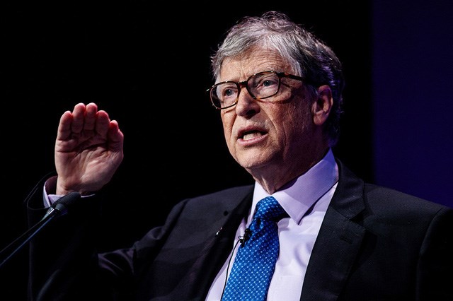 Bill Gates đang l&agrave; người gi&agrave;u thứ 2 thế giới