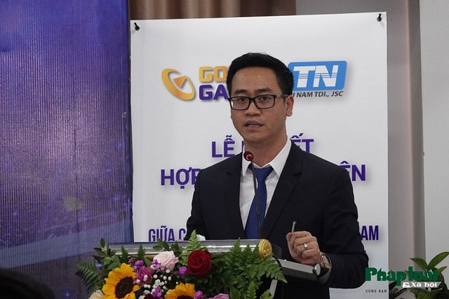 Ch&acirc;n dung CEO Nguyễn Văn Anh.