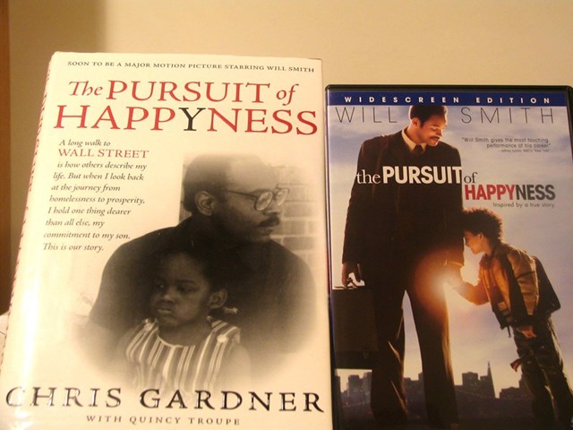 Cuốn tự truyện &ldquo;The Pursuit of Happyness&rdquo; của Chris Gardner.&nbsp;&nbsp;