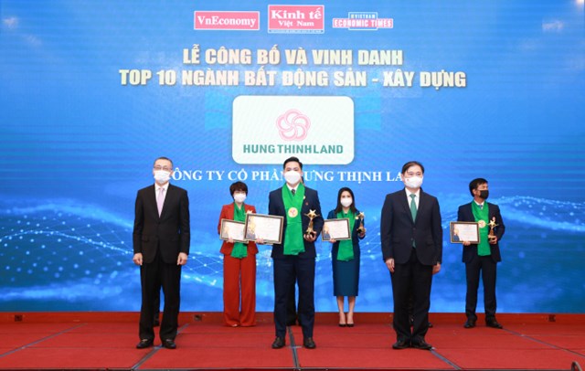 Hưng Thịnh Land đ&#243;n nhận giải thưởng Thương hiệu mạnh Việt Nam 2021 - Ảnh 1