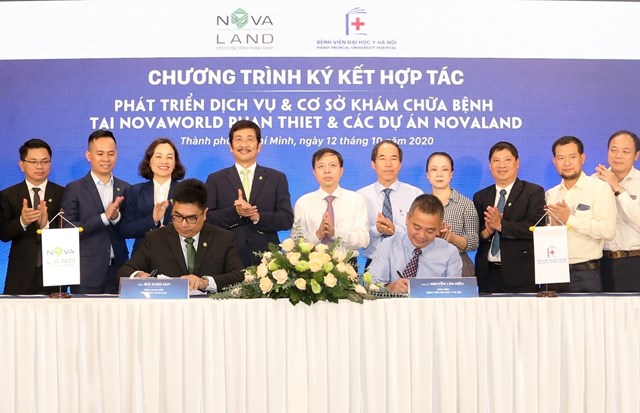 Novaland k&yacute; bi&ecirc;n bản ghi nhớ hợp t&aacute;c với Bệnh viện Đại học Y H&agrave; Nội nhằm x&acirc;y dựng bệnh viện phục hồi chức năng v&agrave; cấp cứu tại NovaWorld Phan Thiet