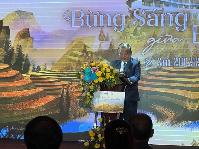 &Ocirc;ng Vưu Khải Th&agrave;nh chủ tịch HĐQT tập đo&agrave;n Biti&rsquo;s tuy&ecirc;n bố khai trương Lady Hill Sapa Resort. Ảnh: Nguyễn Trung.