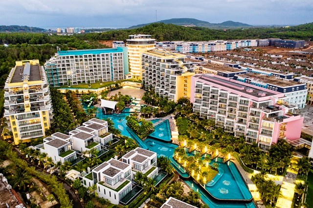 Khu nghỉ dưỡng Premier Residences Phu Quoc Emerald Bay &nbsp;
