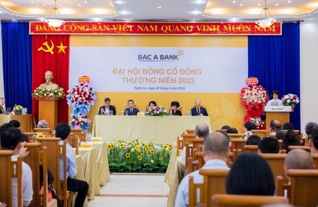 To&agrave;n cảnh Đại hội đồng cổ đ&ocirc;ng thường ni&ecirc;n 2023 của Ng&acirc;n h&agrave;ng Bắc &Aacute; tại Nghệ An