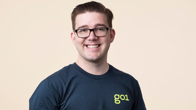 Andrew Barnes, người sáng lập công ty khởi nghiệp phần mềm đào tạo lực lượng lao động của Go1, đã huy động được 200 triệu USD trong một vòng gọi vốn do Quỹ Tầm nhìn 2 của SoftBank dẫn đầu. 
