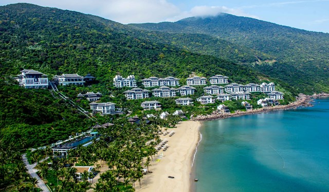 InterContinental Danang Sun Peninsula Resort tọa lạc tại bán đảo Sơn Trà