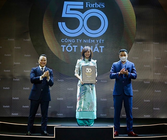 Bảo Việt nhận giải 50 c&ocirc;ng ty ni&ecirc;m yết tốt nhất Việt Nam do Forbes b&igrave;nh chọn.