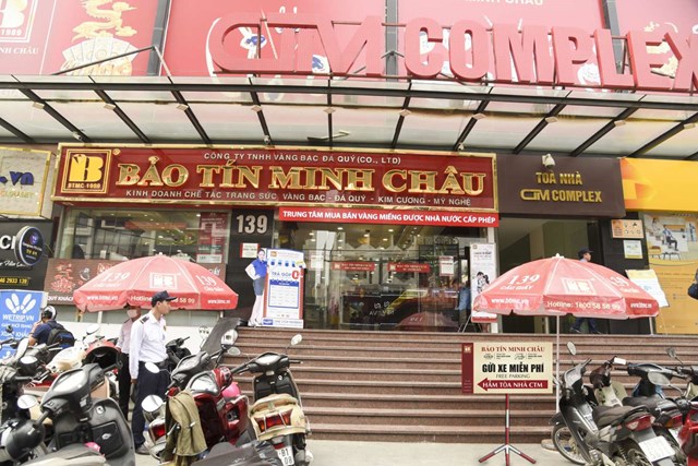 Cửa h&agrave;ng Bảo T&iacute;n Minh Ch&acirc;u tại Cầu Giấy, H&agrave; Nội.