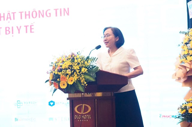 B&agrave; Trần Thanh Thủy - Gi&aacute;m đốc Sở Y tế Đ&agrave; Nẵng ph&aacute;t biểu tại Hội thảo.