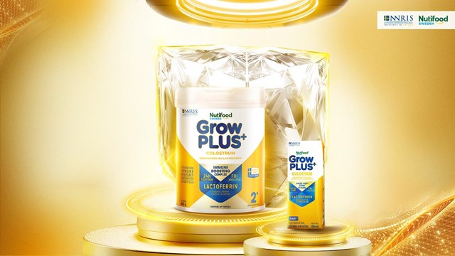 Nutifood GrowPLUS+ Colostrum Lactoferrin chứa Lactoferrin kết hợp sữa non 24h, tạo n&ecirc;n &ldquo;l&aacute; chắn kim cương&rdquo; bảo vệ sức khỏe trẻ.