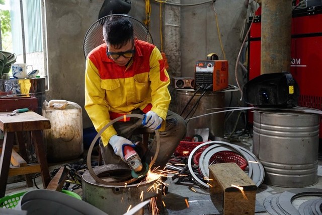 Kỳ vọng lứa doanh nghiệp lớn mới sẽ &#39;ra r&#224;ng&#39;- B&#224;i 2: Bước chuyển để hộ kinh doanh &#39;lột x&#225;c&#39; - Ảnh 1
