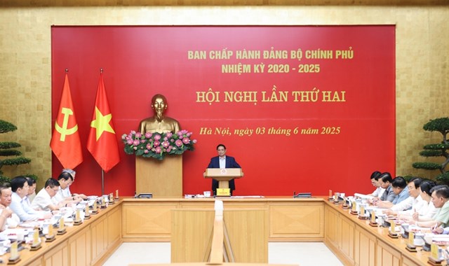 Bí thư Đảng ủy Chính phủ, Thủ tướng Chính phủ Phạm Minh Chính chủ trì hội nghị lần thứ hai Ban Chấp hành Đảng bộ Chính phủ nhiệm kỳ 2020-2025 - Ảnh: VGP/Nhật Bắc