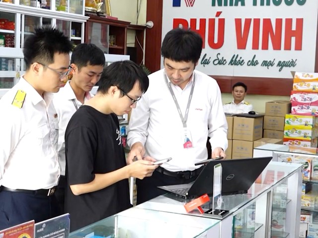 Cán bộ thuế hỗ trợ tận tình, hướng dẫn cụ thể, luôn song hành cùng cá nhân cũng như doanh nghiệp.