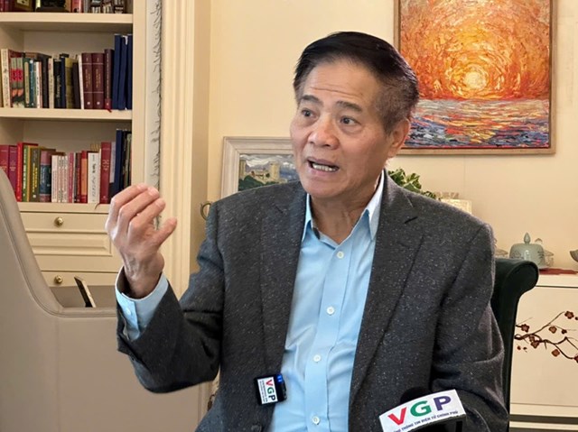 PGS.TS. Đ&agrave;o Duy Qu&aacute;t, nguy&ecirc;n Ph&oacute; trưởng Ban Thường trực Ban Tư tưởng - Văn h&oacute;a Trung ương, trả lời phỏng vấn Cổng TTĐT Ch&iacute;nh phủ.