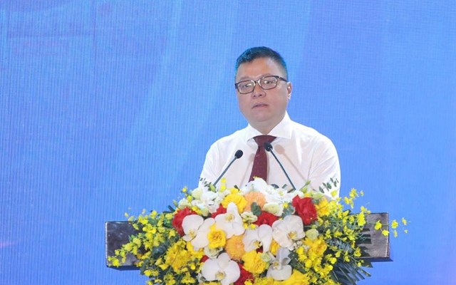 &Ocirc;ng L&ecirc; Quốc Minh - Ủy vi&ecirc;n Trung ương Đảng, Tổng Bi&ecirc;n tập B&aacute;o Nh&acirc;n D&acirc;n, Ph&oacute; Trưởng Ban Tuy&ecirc;n gi&aacute;o v&agrave; D&acirc;n vận Trung ương, Chủ tịch Hội Nh&agrave; b&aacute;o Việt Nam, Trưởng Ban Chỉ đạo Hội B&aacute;o to&agrave;n quốc 2025 ph&aacute;t biểu khai mạc Hội b&aacute;o.