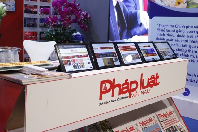 H&#236;nh ảnh ấn tượng của b&#225;o Ph&#225;p luật Việt Nam tại Hội b&#225;o to&#224;n quốc 2025 - Ảnh 2