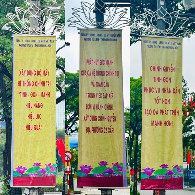 Kh&iacute; thế mới lan tỏa tr&ecirc;n từng con đường, từng khu phố - b&aacute;o hiệu thời điểm chuyển giao quan trọng trong tổ chức bộ m&aacute;y ch&iacute;nh quyền c&aacute;c cấp ở H&agrave; Nội.