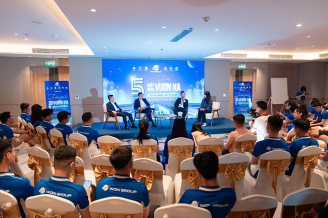 Không gian talkshow – nơi ôn lại lịch sử hình thành, những giá trị đáng tự hào mà Won Group đã và đang xây dựng