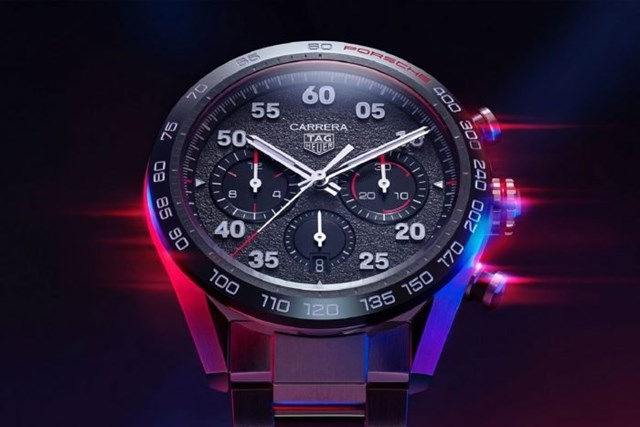 TAG Heuer Carrera Porsche Chronograph mang n&eacute;t đặc trưng trong thiết kết của cả Porsche v&agrave; TAG Heuer. Ảnh: CEO Magazine