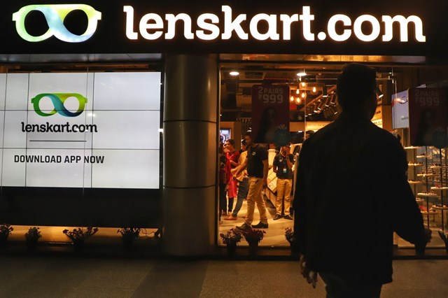 Lenskart đang tiếp tục mở rộng hoạt động, bất chấp đại dịch Covid-19. Ảnh: Bloomberg