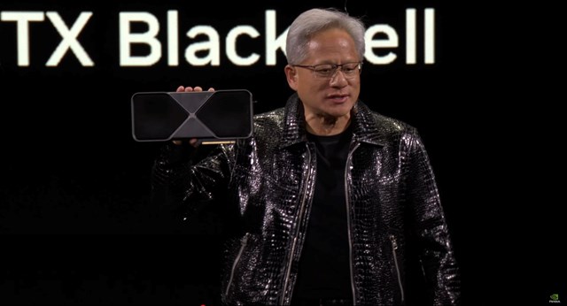 CEO NVIDIA Jensen Huang công bố dòng card đô đoạ mới nhất tại CES 2025