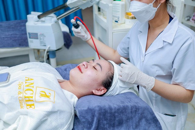 Anchee Clinic TPHCM: B&#227;o sale th&#225;ng 10 - Giảm đến 50% dịch vụ điều trị mụn - Ảnh 2