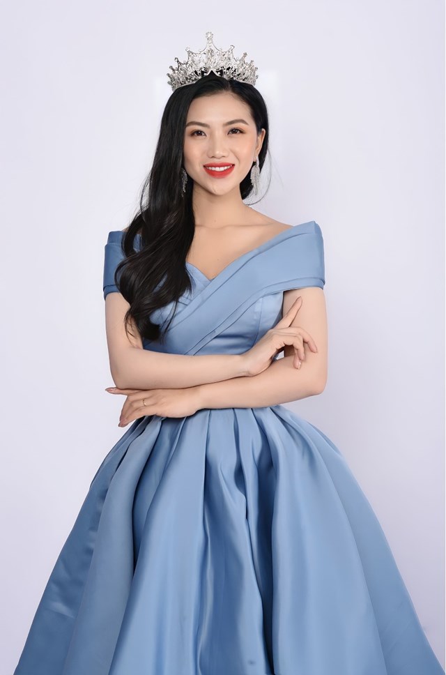Ms. Đinh Thị Ngọc Thơ lọt top 36 người đẹp tại cuộc thi Hoa hậu Doanh nhân Việt Nam