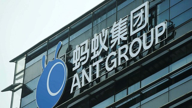 Ant Group đang tiến h&agrave;nh t&aacute;i cấu tr&uacute;c sau khi đợt IPO lớn nhất thế giới bị ho&atilde;n lại v&agrave;o cuối năm 2020