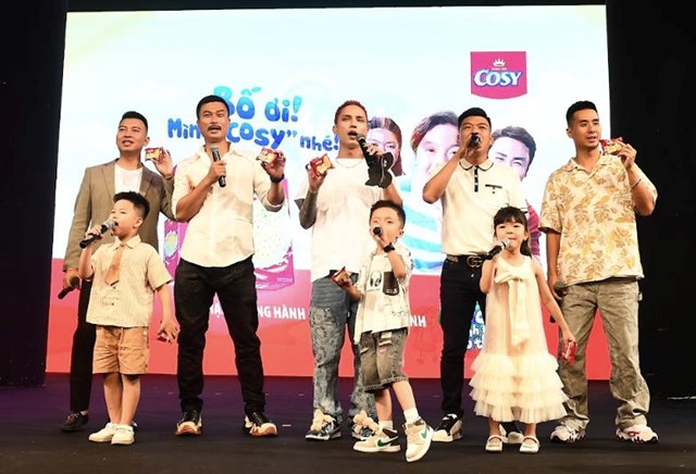 Bố ơi m&#236;nh đi đ&#226;u thế? 2025 lộ diện 3 cặp bố con ch&#237;nh thức tham gia chương tr&#236;nh: Từ &#244;ng bố T&#225;o qu&#226;n, đạo diễn &#39;triệu view&#39; đến &#39;giang hồ m&#224;n ảnh&#39; lần đầu bộ lộ sự mềm mỏng - Ảnh 3