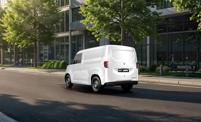 Chạy VinFast EC Van, tiết kiệm cả trăm triệu đồng, nắng mưa không lo - Ảnh 2 Bài toán kinh tế siêu lời cho người trẻ khởi nghiệp: Chạy VinFast EC Van, tiết kiệm cả trăm triệu đồng, nắng mưa không lo - Ảnh 2