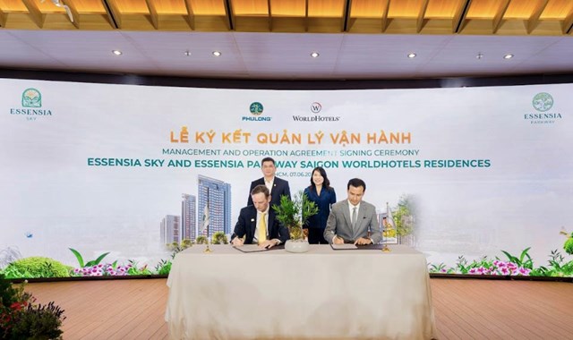 Lễ k&yacute; kết hợp t&aacute;c chiến lược giữa Ph&uacute; Long v&agrave; WorldHotels&trade;, đ&aacute;nh dấu bước ngoặt đưa Essensia Parkway l&ecirc;n bản đồ dự &aacute;n Branded Residences quốc tế&nbsp;