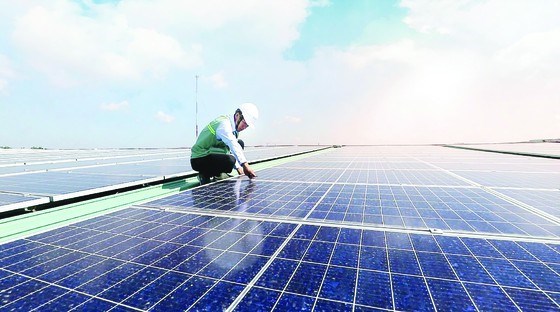 Lắp đặt hệ thống điện mặt trời ở tỉnh Ninh Thuận