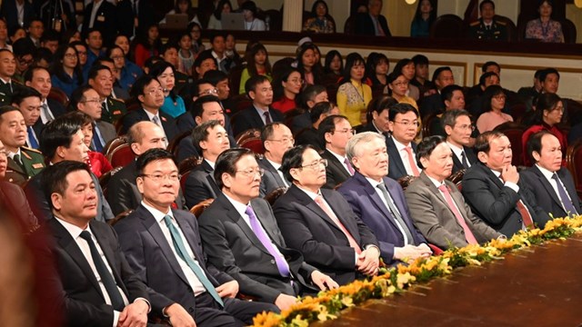 C&aacute;c đại biểu tham dự buổi Lễ hưởng ứng Ng&agrave;y Ph&aacute;p luật Việt Nam năm 2022.