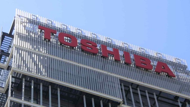 Việc t&aacute;i cơ cấu bộ m&aacute;y tổ chức n&agrave;y nhằm mục đ&iacute;ch tăng hiệu suất hoạt động kinh doanh cốt l&otilde;i của g&atilde; khổng lồ Toshiba.