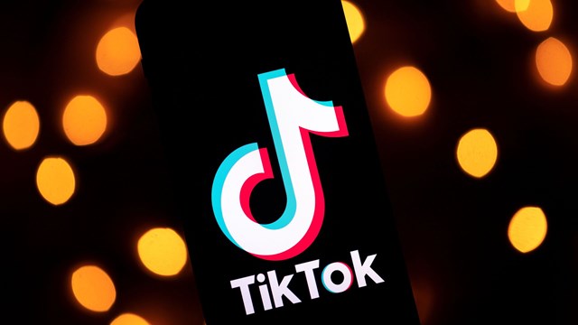 TikTok lấn s&acirc;n thương mại điện tử, tận dụng sự phổ biến rộng r&atilde;i nền tảng video ngắn m&igrave;nh đang sở hữu. Ảnh: SCMP