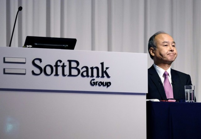 Tập đo&agrave;n Softbank của tỷ ph&uacute; Masayoshi Son đang li&ecirc;n tiếp gặp s&oacute;ng gi&oacute;