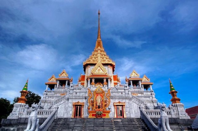 Khám phá những ngôi chùa kỳ lạ ở Thái Lan: Bí ẩn bức tượng Phật vàng lớn nhất thế giới