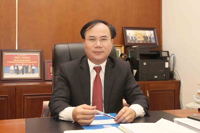 Thứ trưởng Nguyễn Văn Sinh.