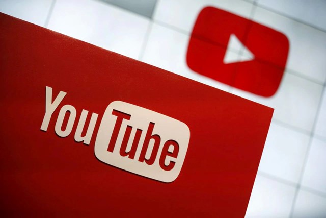 YouTube đầu tư 100 triệu USD để thưởng cho người s&aacute;ng tạo c&aacute;c video ngắn. Ảnh: reuters