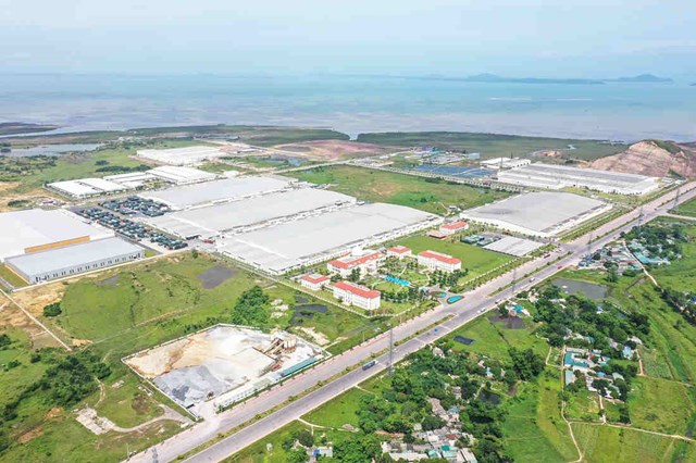 Khu vực cảng biển của huyện Hải H&agrave;.